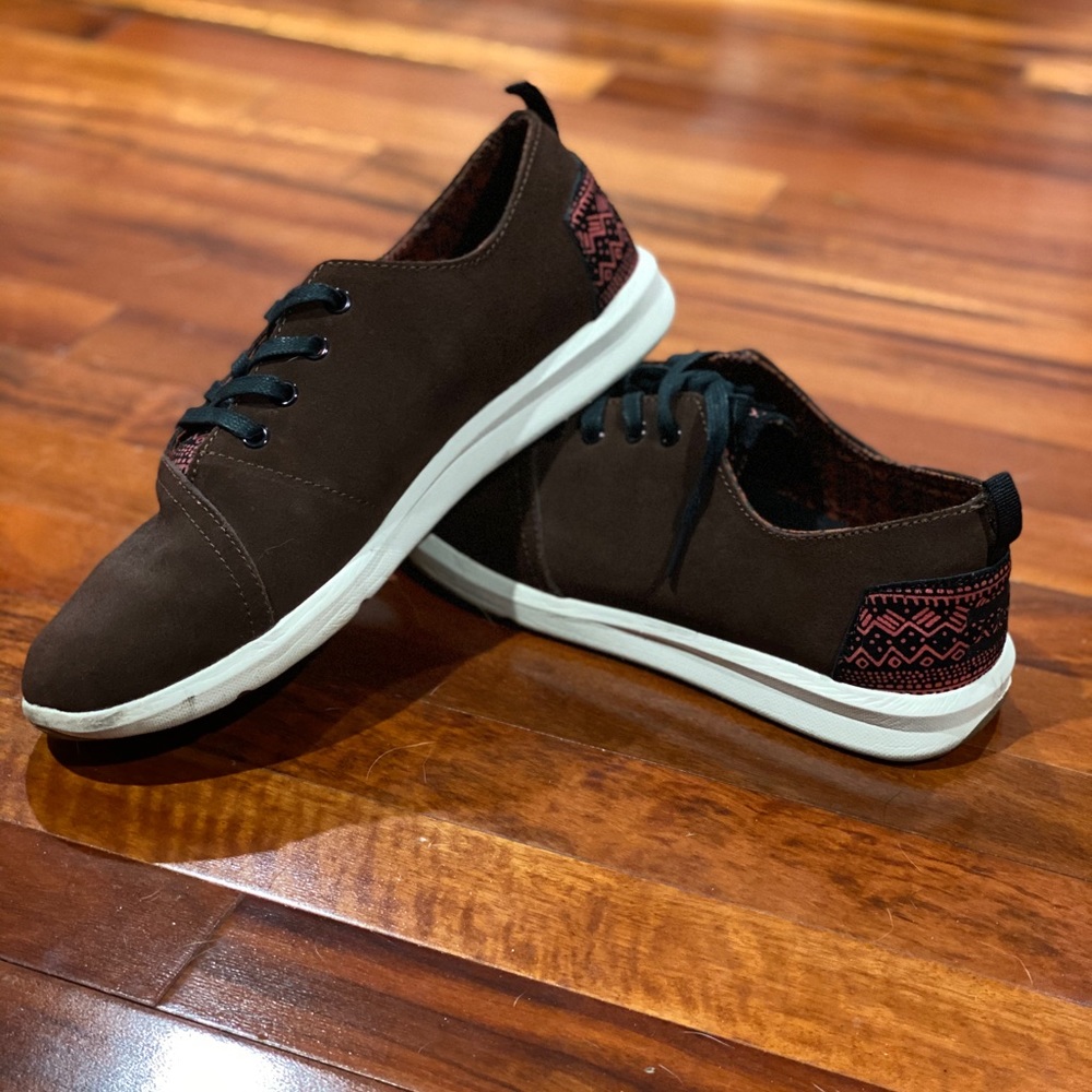 Men’s Toms Viaje Suede Casual Sneaker